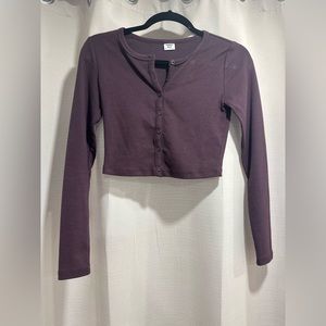 Aritzia Sunday best cropped cardigan.